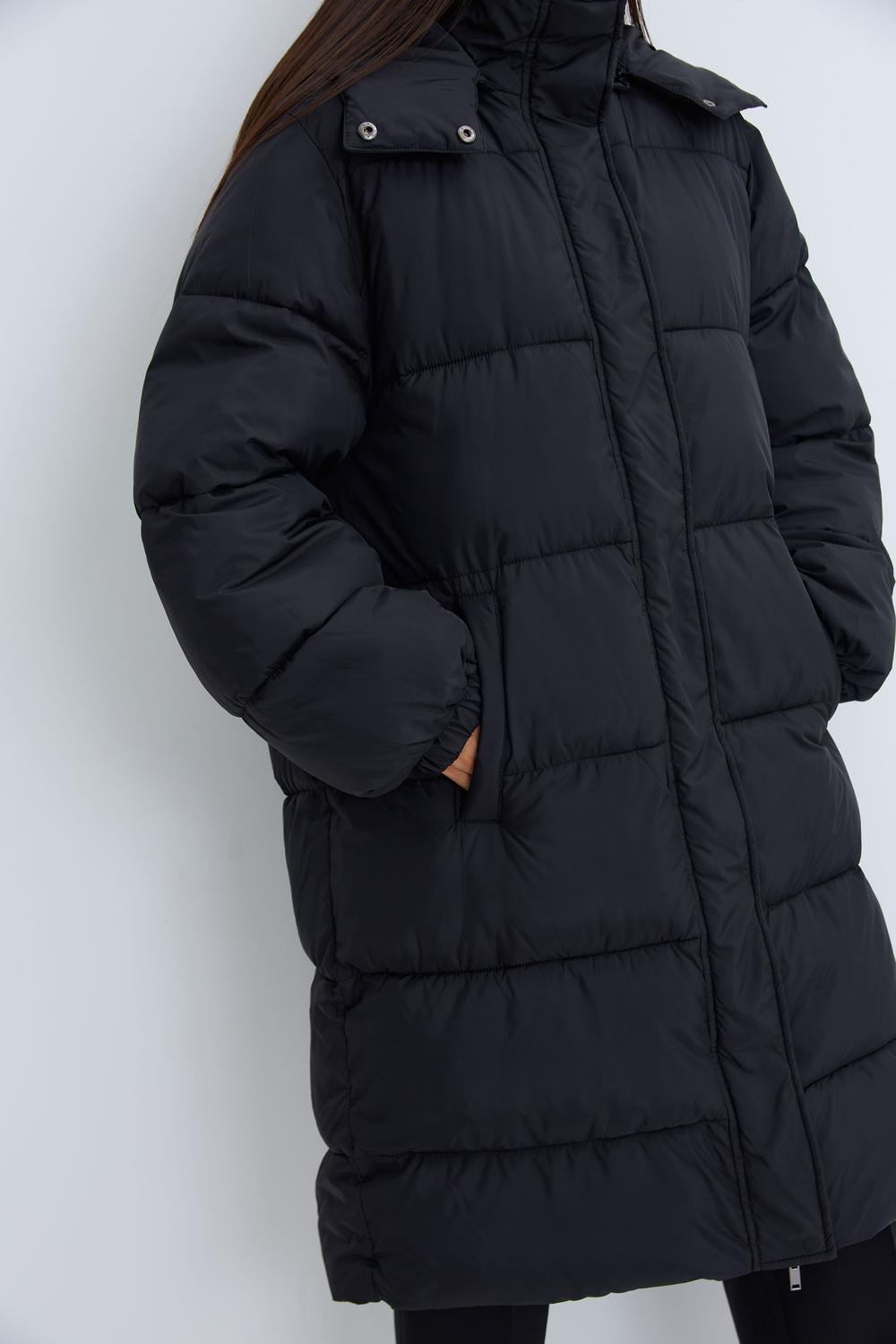 Стеганное пальто с капюшоном среднее (Черный)