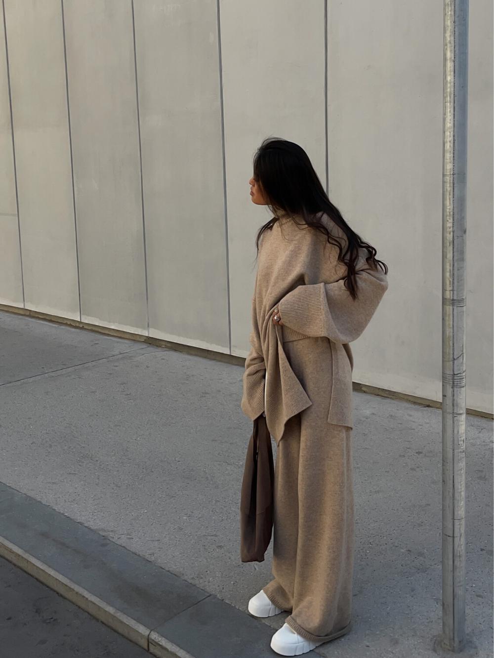 Свитер с брюками (Верблюжий)